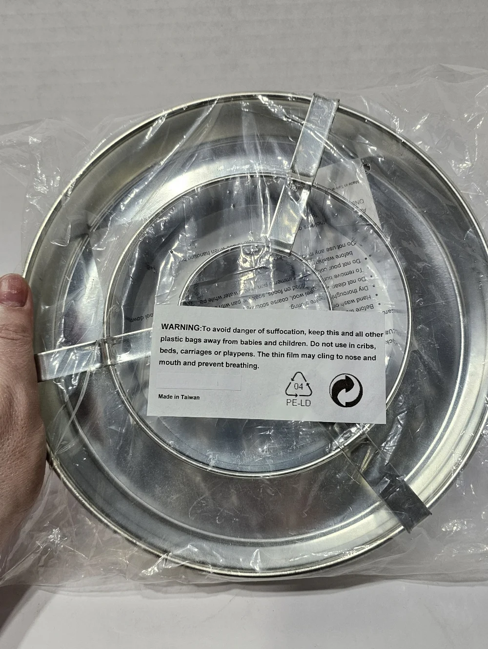 4pc Set Checker Board Cake Pan Set - Picture 3 of 5